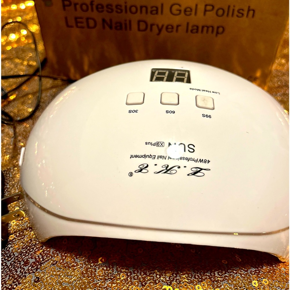 Gel light dryer